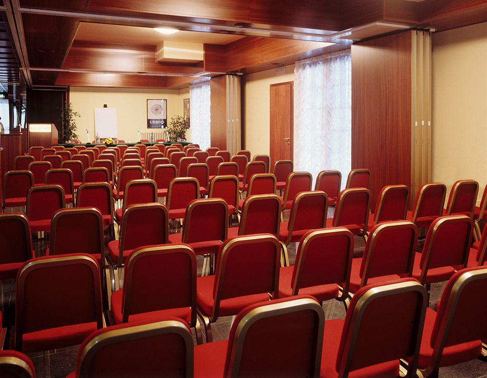 Hotel & Residence Dei Duchi Урбино Екстериор снимка
